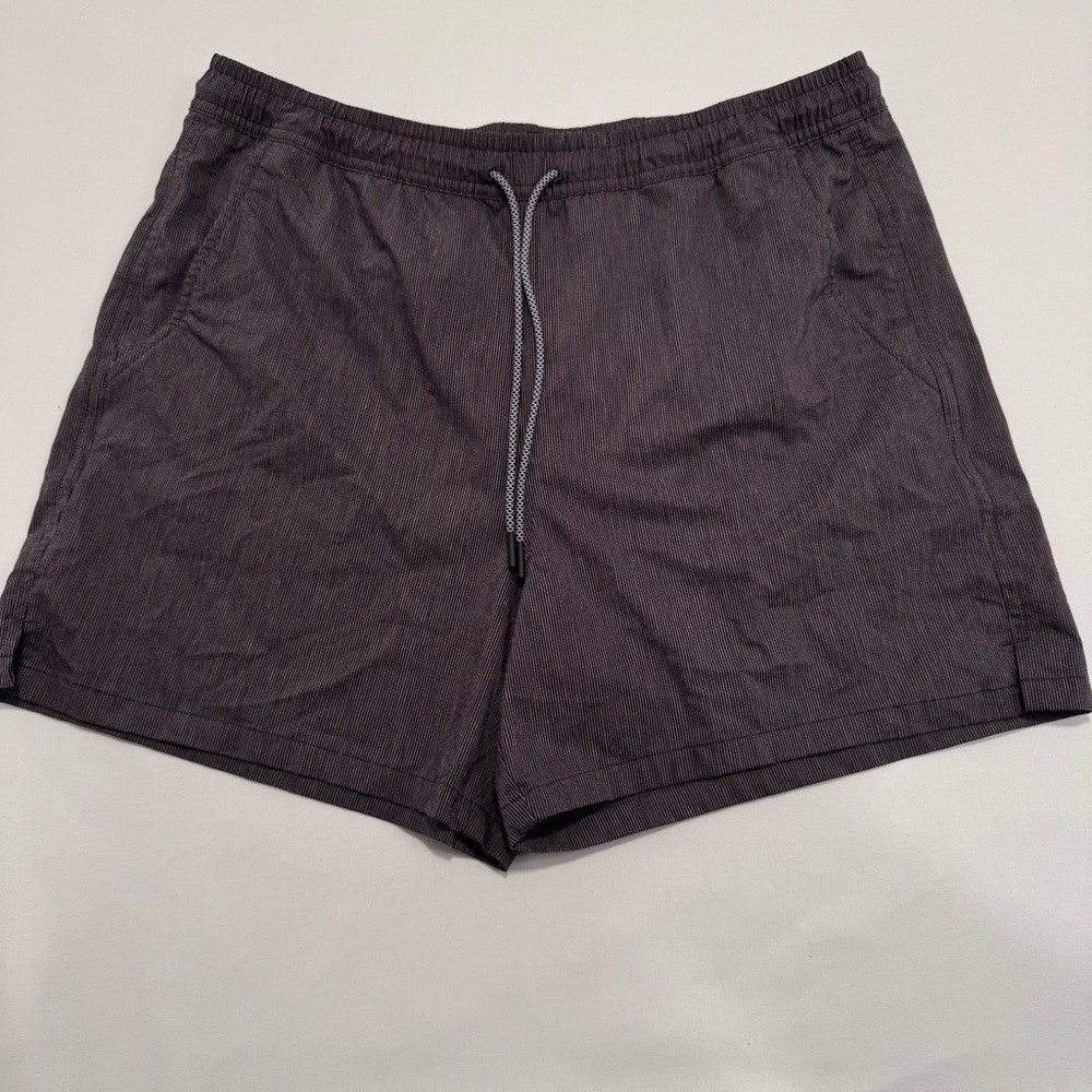Athleta Marin 5” Board Short gray